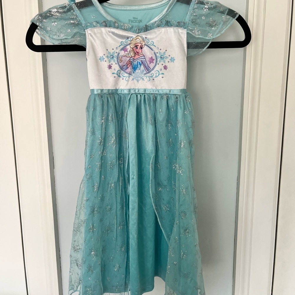 Elsa Nightgown 3T ❄️